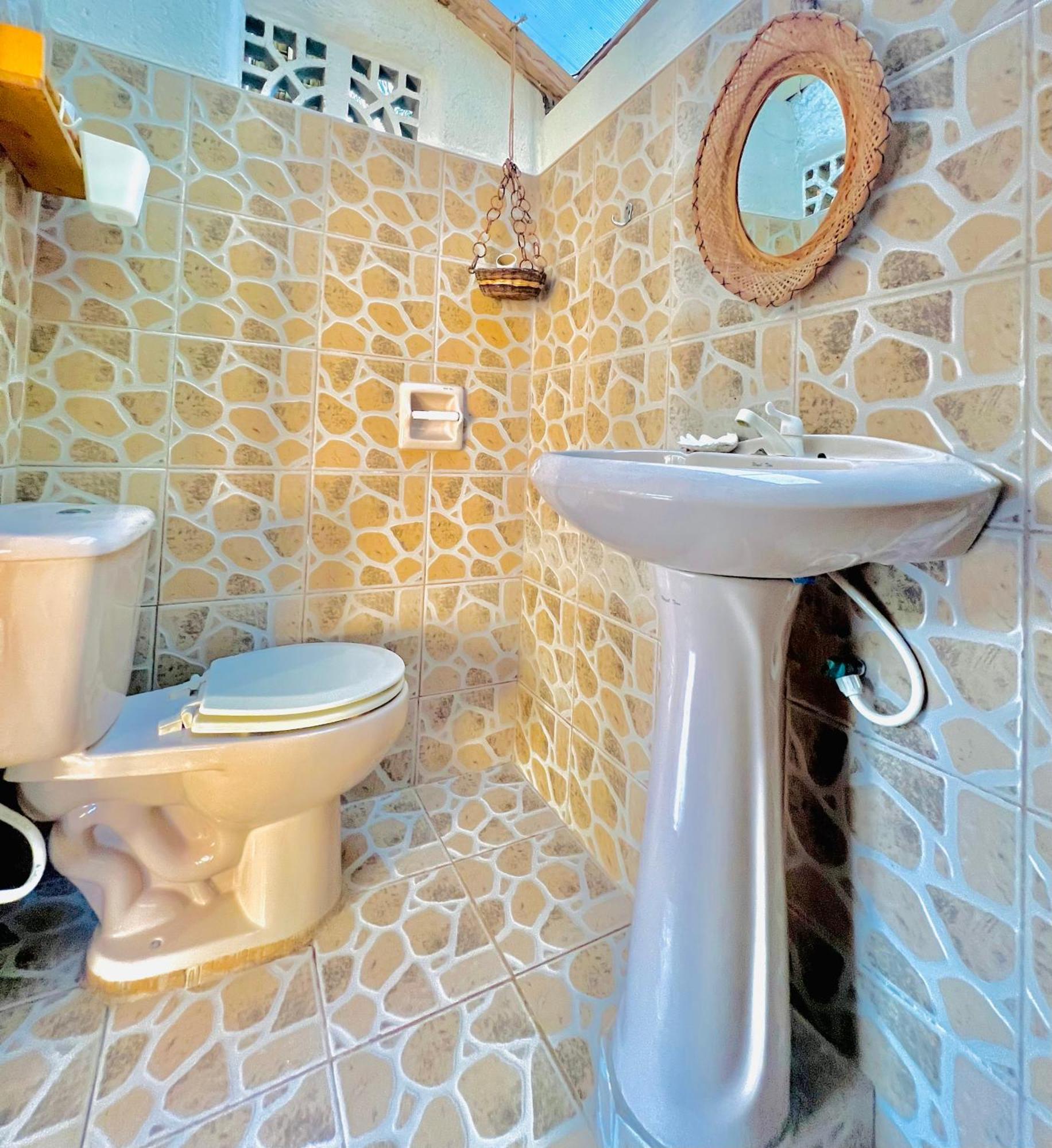 Boholala Hostel Đảo Đảo Panglao Ngoại thất bức ảnh